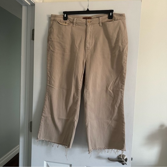 Size 22W Judy Blue High Waist Cropped Raw Hem Wide Leg Jeans Pants - Picture 4 of 6